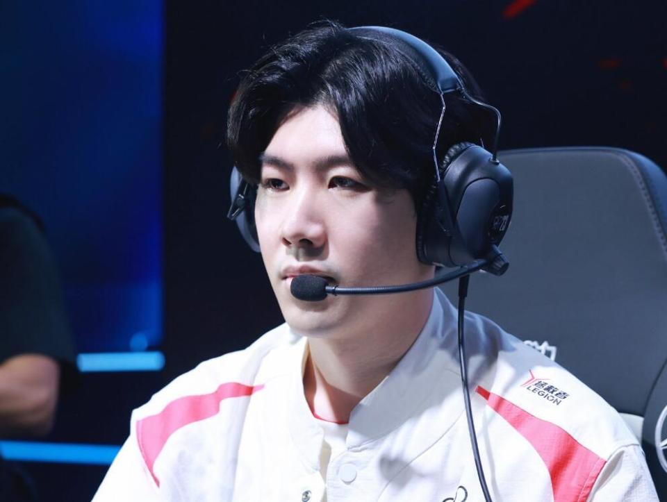 特续约为何 特续约为何