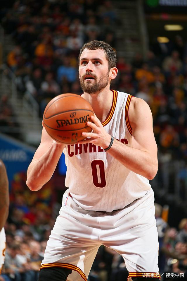 占据重要地 占据重要地